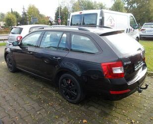 Skoda Skoda Octavia Combi Active AHK KLIMA 1. HAND Gebrauchtwagen