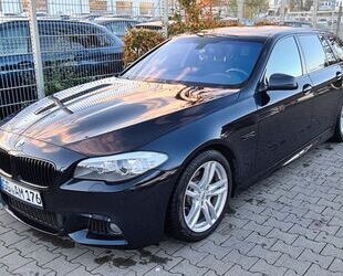 BMW BMW 520d Touring M-Sport Panorama Keyless Soft-Clo Gebrauchtwagen