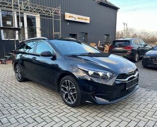 Kia Kia Ceed 1.6 Plug-in Hybrid Navi LED AK Camera Gebrauchtwagen