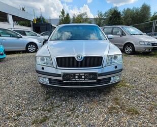 Skoda Skoda Octavia 1.6 FSI Elegance Gebrauchtwagen