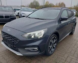 Ford Ford Focus Turnier 2.0TDCI Automatik Active*PANO*L Gebrauchtwagen