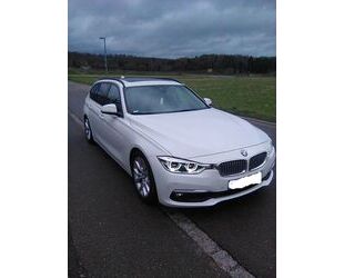 BMW BMW 330i xDrive Touring Luxury Line P. Auto. Lux.. Gebrauchtwagen