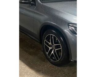 Mercedes-Benz Mercedes-Benz GLC 220 d 4MATIC AMG AHK STANDHZ P Gebrauchtwagen