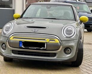 Mini MINI Cooper SE Trim M Gebrauchtwagen