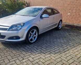 Opel Opel Astra H GTC Sport Gebrauchtwagen