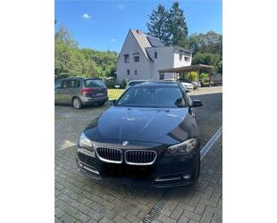 BMW BMW 525d xDrive Touring A Luxury Line Luxury Line Gebrauchtwagen