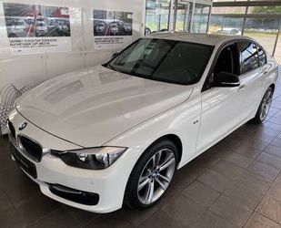 BMW BMW 320i Lim. Sport Line NAVI PDC USB SITZH SPORT Gebrauchtwagen