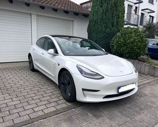 Tesla Tesla Model 3 Allradantrieb mit Dualmotor Long Ran Gebrauchtwagen