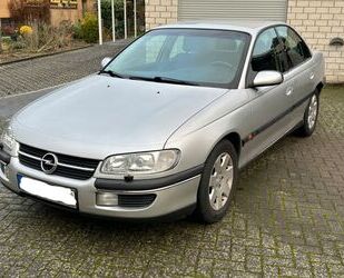 Opel Opel Nur bis 20.12.! Omega 2.0 16V Editon 100, LP Gebrauchtwagen