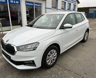 Skoda Skoda Fabia 1,0*Ambition Plus*1.Hand/Navi/SH/PDC/L Gebrauchtwagen