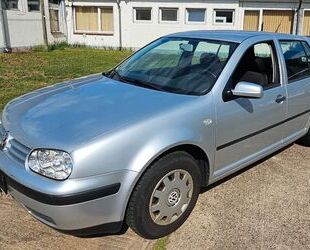 VW Volkswagen Golf 1.4 Special Gebrauchtwagen