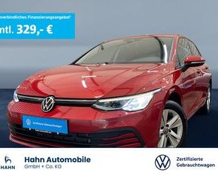 VW Volkswagen Golf VIII 1.0 eTSI DSG Life Navi ACC LE Gebrauchtwagen