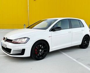 VW Volkswagen Golf VII 2.0 TSI BMT GTI Performance TÜ Gebrauchtwagen