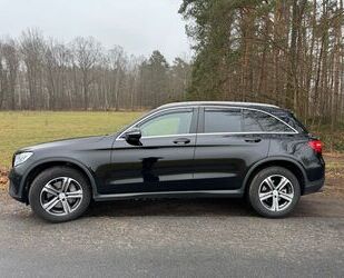 Mercedes-Benz Mercedes-Benz GLC 220 d 4MATIC AMG Line Autom. AMG Gebrauchtwagen