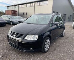 VW Volkswagen Touran Highline AUTOMATIK/TÜV/2. HAND/V Gebrauchtwagen