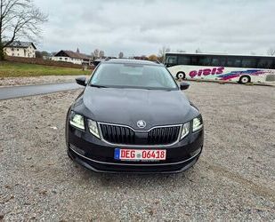 Skoda Skoda Octavia Combi Style--NAVI--LED--AHK--SHZ--EU Gebrauchtwagen