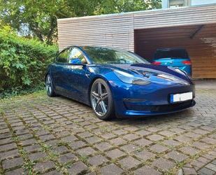 Tesla Tesla Model 3 Dualmotor Long Range 8fachbereift Tü Gebrauchtwagen