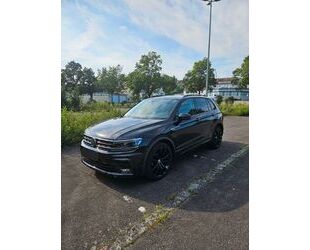 VW Volkswagen Tiguan2.0 TDI SCR R-line Highline Black Gebrauchtwagen