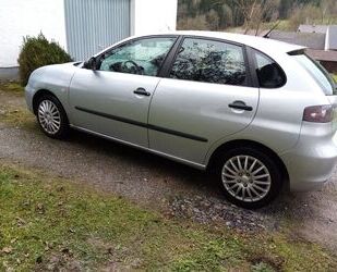 Seat Seat Ibiza 1.4 16V 63kW / 86PS Gebrauchtwagen