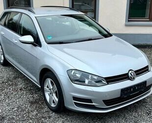 VW Volkswagen Golf VII Variant Trendline BMT*Navi*Tem Gebrauchtwagen