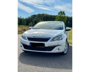 Peugeot Peugeot 308 PureTech 130 Active, TÜV neu, Kamera, Gebrauchtwagen