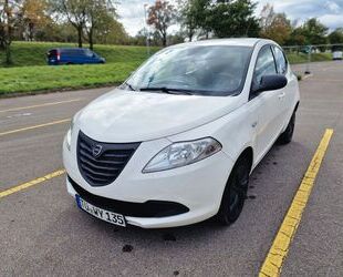 Lancia Lancia Ypsilon 0.9 86PS/ CNG ERDGAS*KLIMA* Gebrauchtwagen