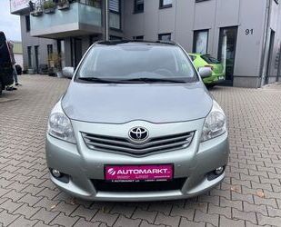 Toyota Toyota Verso Edition 2.0 D-4D 126PS Klimaautomatik Gebrauchtwagen