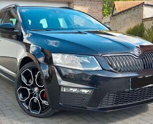 Skoda Skoda Octavia RS 2.0 TDI DSG Combi NAVI+AHK+KEYLES Gebrauchtwagen