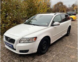 Volvo Volvo V50 Kombi D5 Summum*AUTOMATIK* Gebrauchtwagen