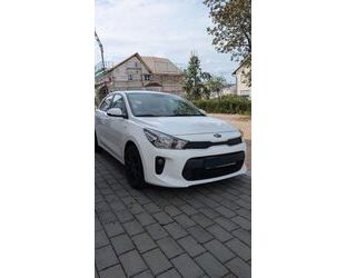 Kia Kia Rio 1.2 Attract Attract Gebrauchtwagen