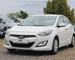 Hyundai Hyundai i30 1.4 Classic/VOLLSH/1.HAND/AHK/PDC/KLIM Gebrauchtwagen