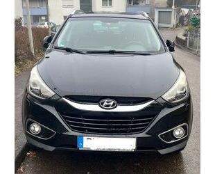 Hyundai Hyundai ix35 2.0 CRDi 135kW Style 4WD Automatik St Gebrauchtwagen