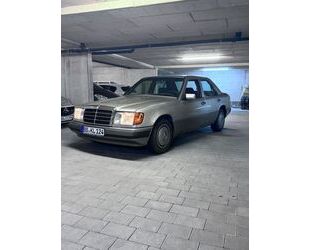 Mercedes-Benz Mercedes-Benz E 230 Gebrauchtwagen