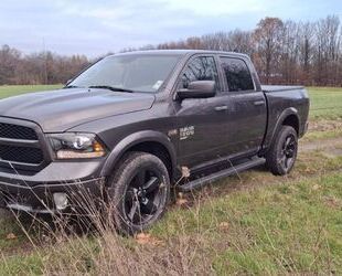 Dodge Dodge RAM 1500 5,7 L Hemi V8 4X4 Crew Cup Outdoors Gebrauchtwagen