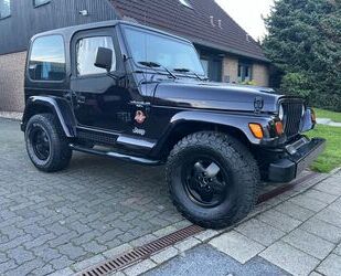 Jeep Jeep Wrangler Sahara 4.0 Automatik Leder Hardtop Gebrauchtwagen