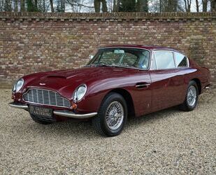 Aston Martin Aston Martin DB6 Vantage Mk1 