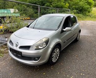 Renault Renault Clio Expression 1.6 16V TÜV NEU / ZAHNRIEM Gebrauchtwagen