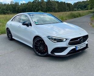 Mercedes-Benz Mercedes-Benz CLA 35 AMG Mercedes 4MATIC DCT AEROD Gebrauchtwagen