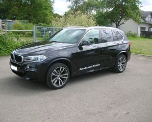 BMW BMW X5 xDrive30d-M Sportpaket-Pano-AHK-Leder-Navi Gebrauchtwagen