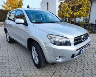 Toyota Toyota RAV 4 2.2-l-D-CAT 4x4 Sol Gebrauchtwagen