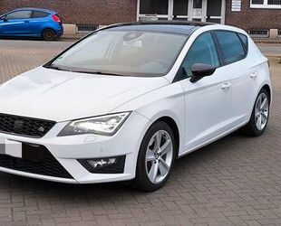 Seat Seat Leon 2.0 TDI 135kw ACC/Spurhalte/Schiebedach Gebrauchtwagen