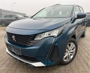 Peugeot Peugeot 5008 1.5 Ltr. 96 kW 130 Kamera 7 Sitze Gebrauchtwagen