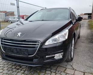 Peugeot Peugeot 508 SW Allure 2.0 HDi FAP PANO LEDER VOLL Gebrauchtwagen