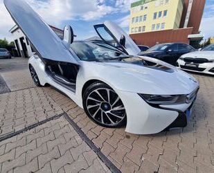 BMW BMW i8 Baureihe i8 Coupe Basis 4 Sitzer 15000km!!! Gebrauchtwagen