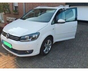 VW Volkswagen Touran 1.6 TDI LIFE BM,Navi, Sitzheizun Gebrauchtwagen