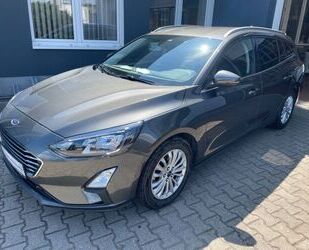 Ford Ford Focus Kombi Titanium MHEV125 NAV/DAB/WiPa/LE Gebrauchtwagen