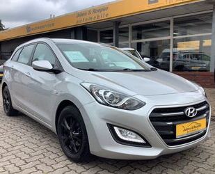 Hyundai Hyundai i30 cw blue Classic / ALLWETTERREIFEN Gebrauchtwagen