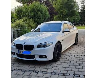 BMW BMW 528i xDrive A Luxury Line Luxury Line Gebrauchtwagen