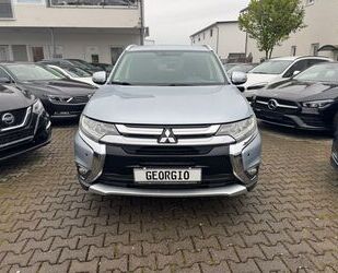 Mitsubishi Mitsubishi Outlander Plus 4WD 7 Sitzer Gebrauchtwagen