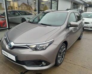 Toyota Toyota Auris 1.8 VVT-i Hybrid Automatik Touring Sp Gebrauchtwagen